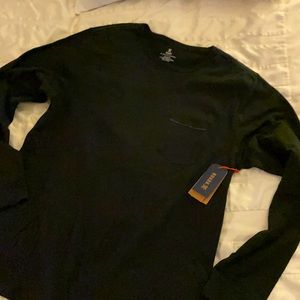ROARK long sleeve black tee. NWT